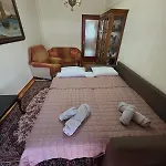 Menis * סלוניקי