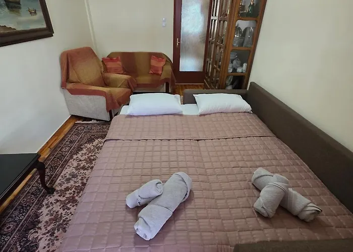 Menis * Thessaloniki